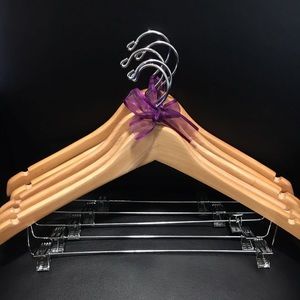 High Quality Wooden Hangers